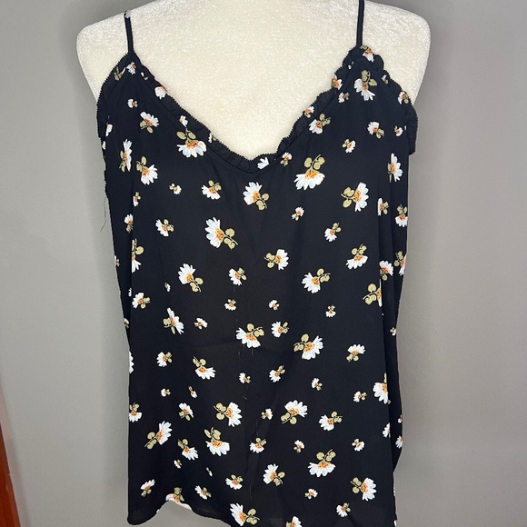 Loft Ruffle Cami - Picture 4 of 4